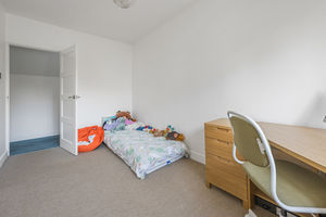 Photo 16- click for photo gallery